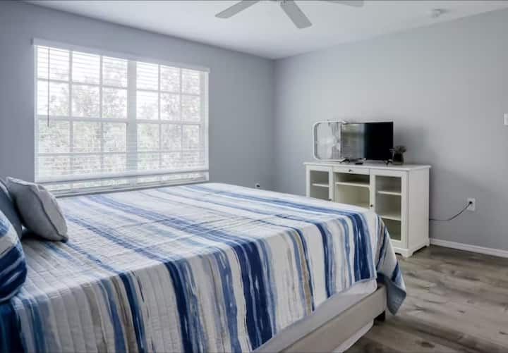 غرفة النوم الرئيسية