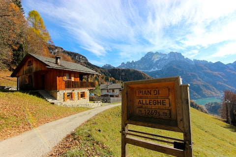 Tabià in the heart of the Dolomites-025003-LO-00247