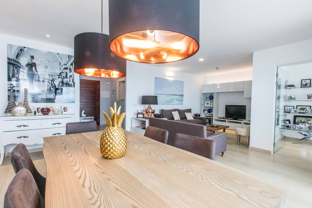 Dinning Room/Comedor
