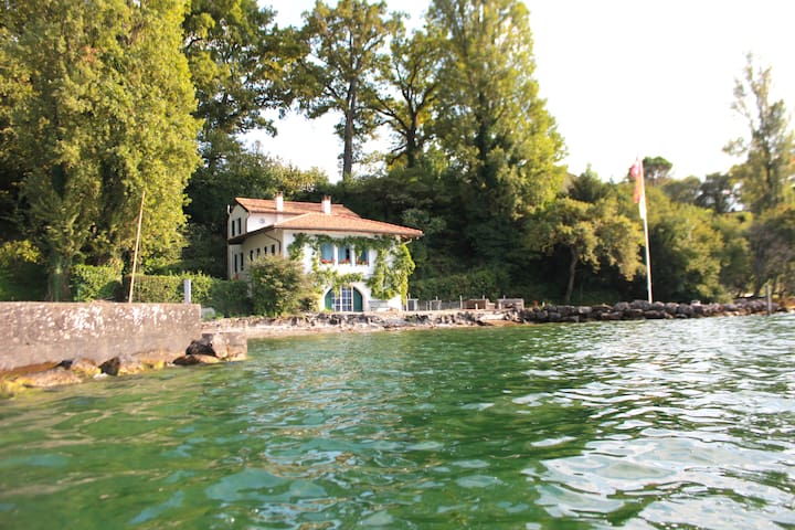 House right in the lake