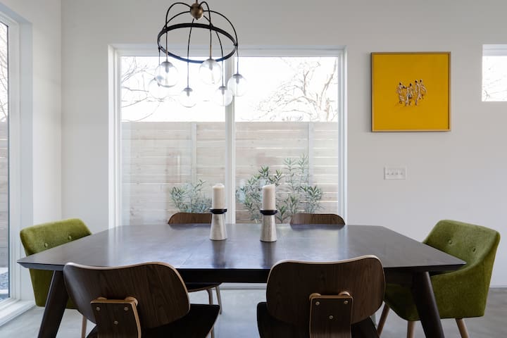 6BR/6BATH Double brand NEW Modern townhomes