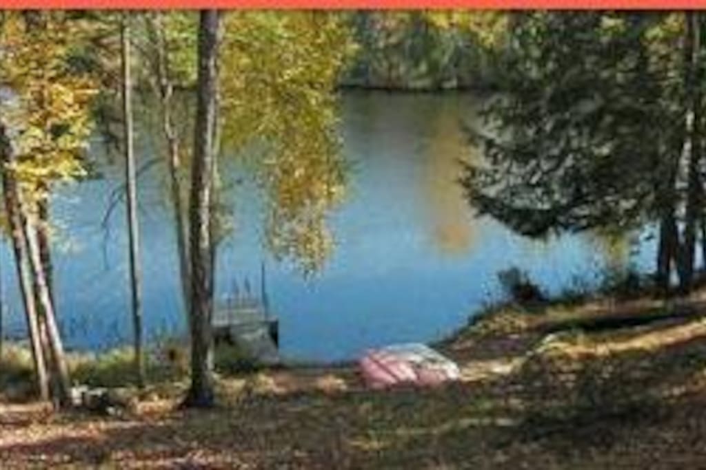 Waterfront Artist Retreat Cabins for Rent in Indian Lake, New York