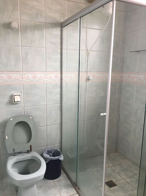 Banheiro do quarto