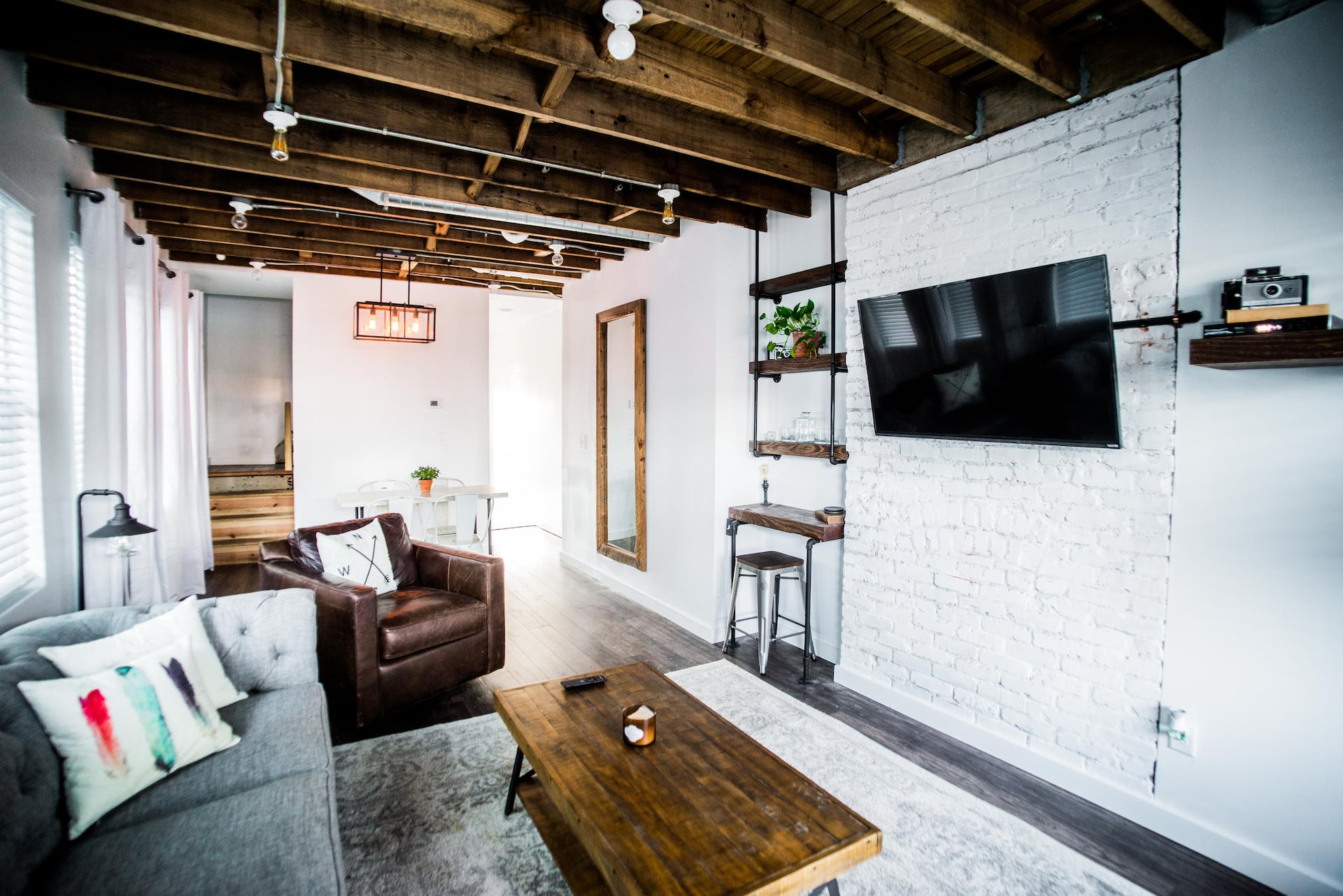 Weinland/Short North Modern & Rustic Townhome