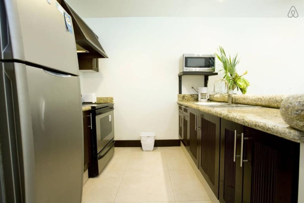 COCINA EQUIPADA