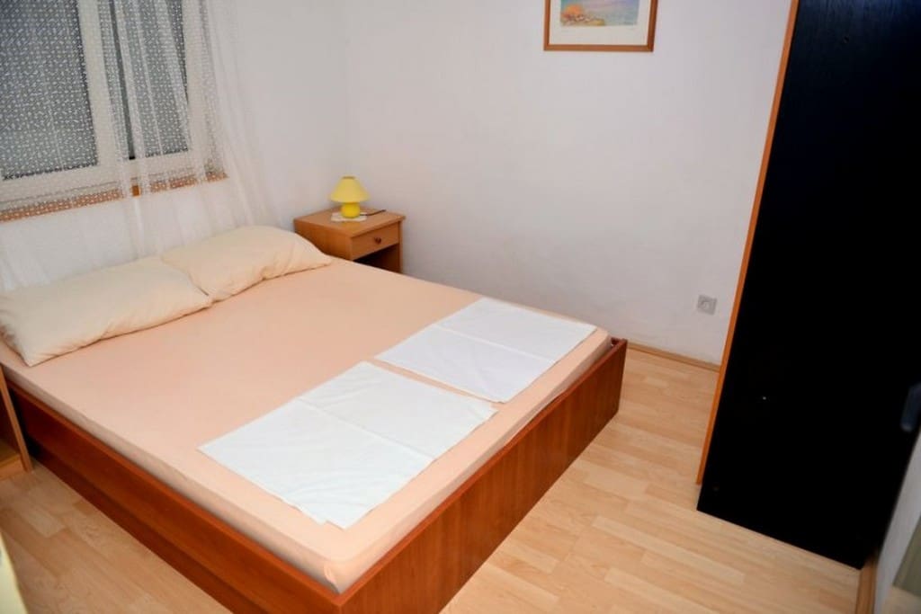 AP1 Bedroom 2