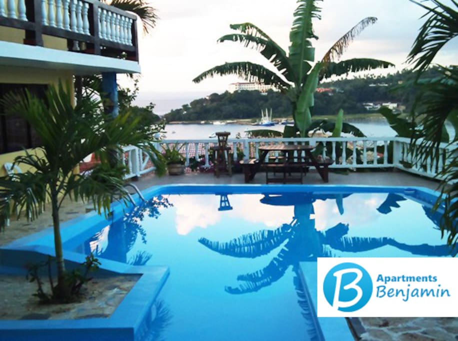 Family pool, now equipped with BBQ.