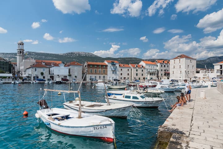 Kaštel Novi Vacation Rentals & Homes - Split-Dalmatia County, Croatia |  Airbnb