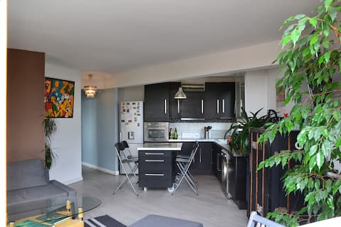 AULNAY SOUS BOIS: 5 min walk to RER B