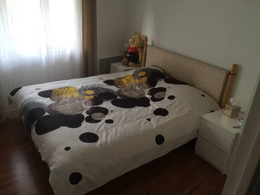 Chambre 2: Lit 160x200