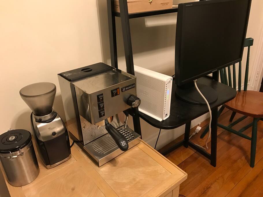 Enjoy multiple room accessories like fast, reliable wifi, monitor for streaming, and a complimentary, built-in espresso bar.