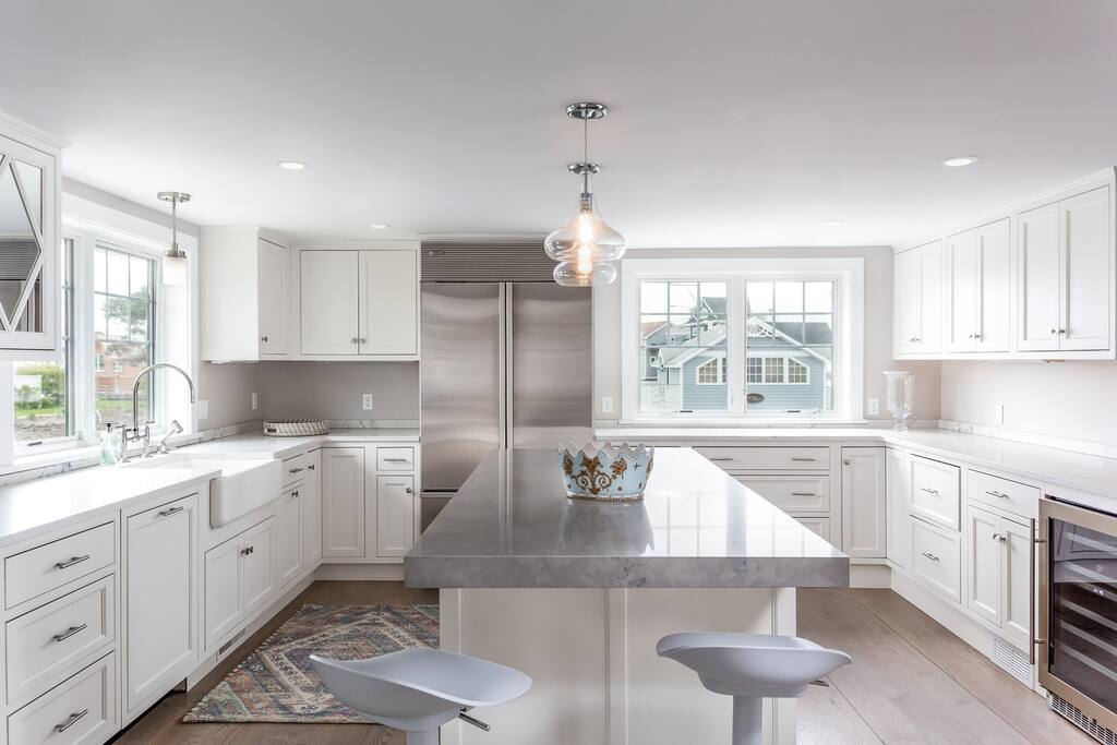 Kitchen Island