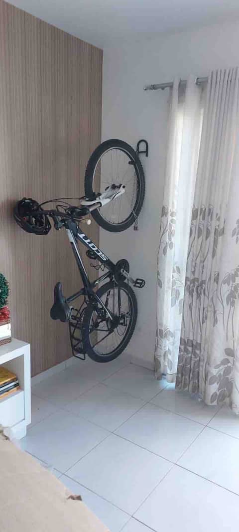 Airbnb em destaque: Excellent townhouse 150 meters from the sea. em Palhoça