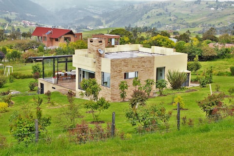 Top Airbnb: La Calera: Valley view from the stars in La Calera