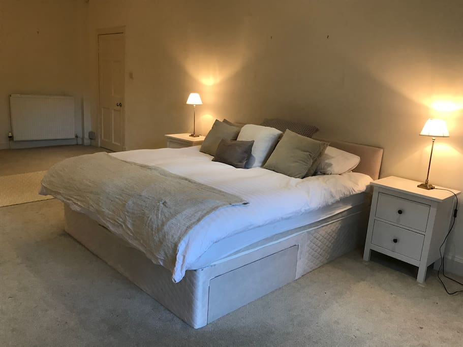 Large bedroom with super king bed