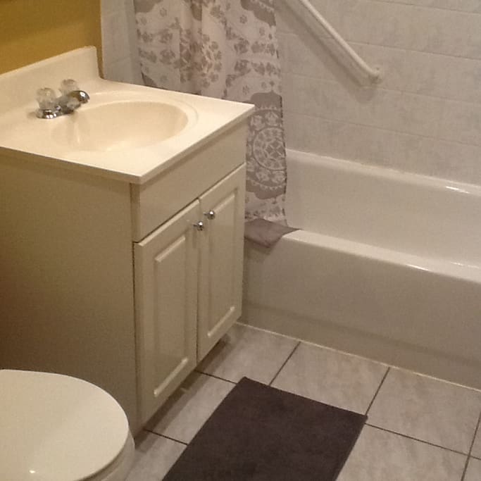 Full bathroom