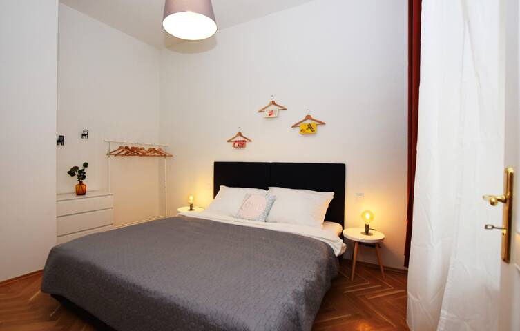 💙pragueforyou💙 3x apartments with terrace 19pers gallery image 3