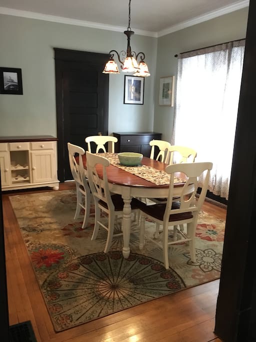 Dining table seats 6