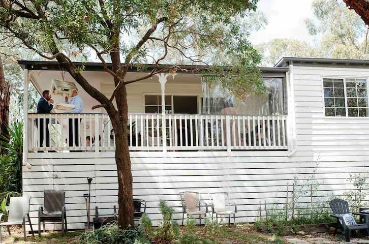 Experience Warrandyte YarraValleyWineCountry