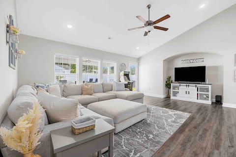 Top performing Airbnb: 4BR Myrtle Beach Oasis | Pool, Spa & Fenced Yard in Socastee