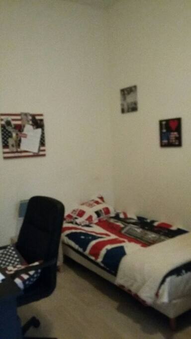 chambre lit une place