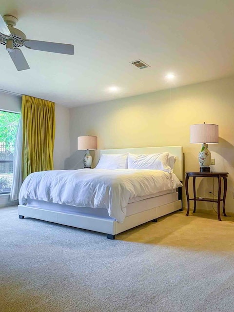 Elegant,spacious and fun, central home