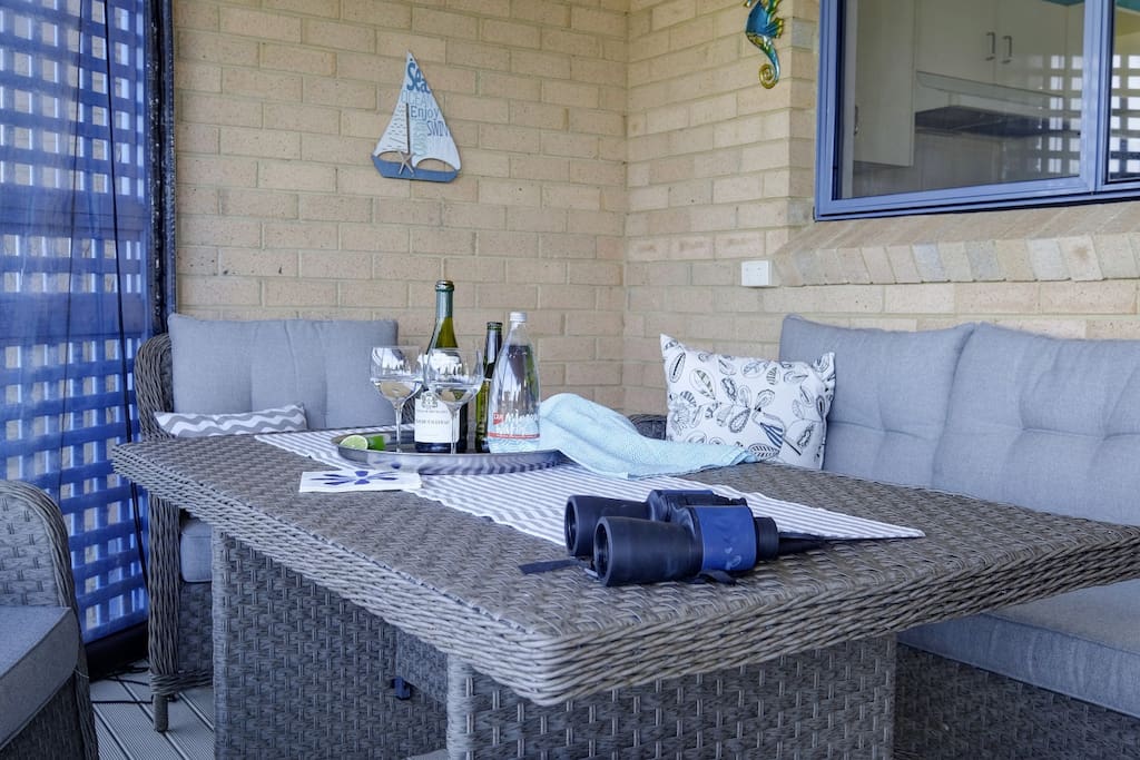 Outdoor entertaining area