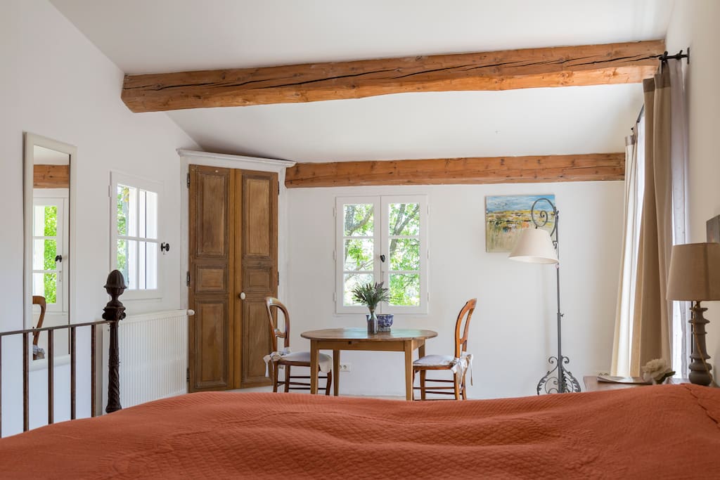 1st floor boussarelle Gsths bedroom