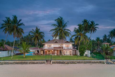 Villa Riina  Beach Villa- Hikkaduwa