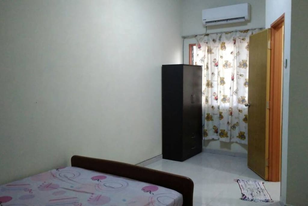 Bedroom 3 (upstairs) with air-conditioner, fan and wardrobe. Shared toilet & shower (+heater) with Bedroom 2. Book this room alone at RM70 (USD18)
