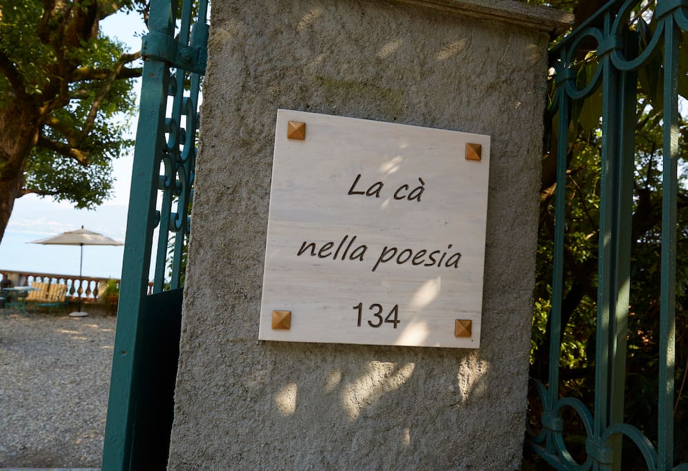 La ca' nella poesia
