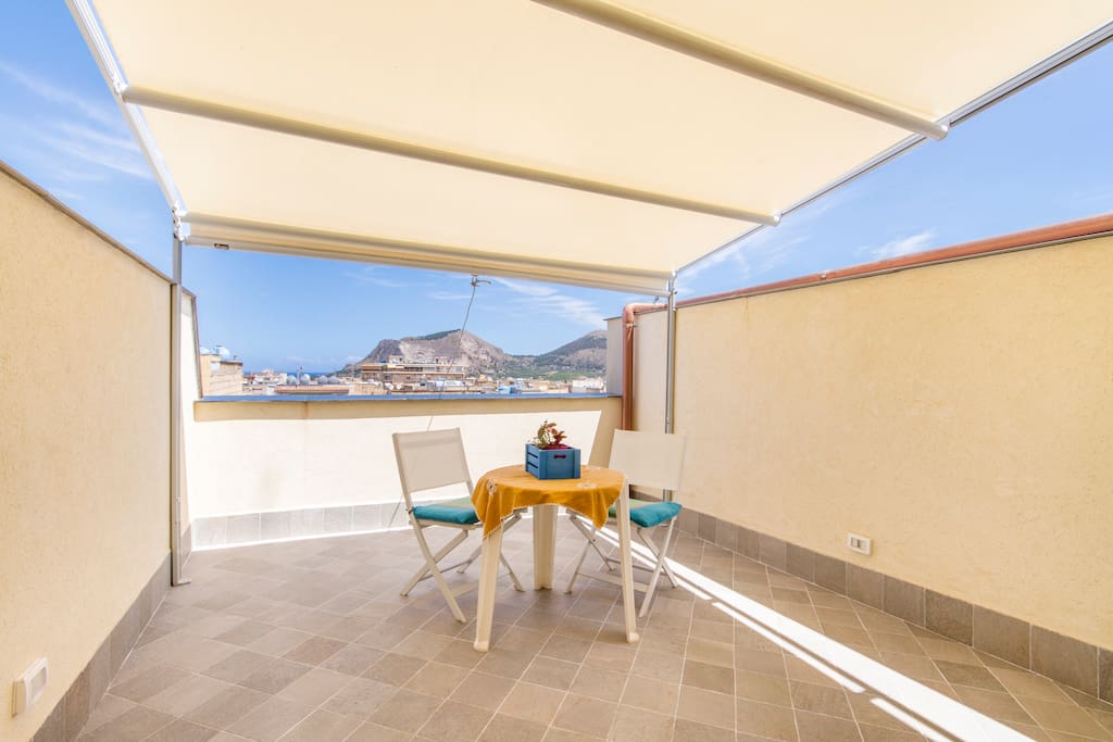 Back terrace facing monte Catalfano and the gulf of Palermo
