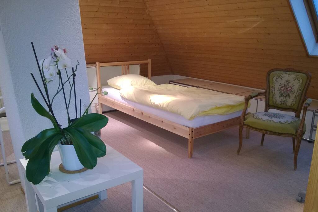Bett 90x200
