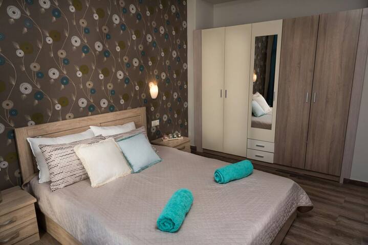 Luxurius apartment,full eqquipment,near the sea