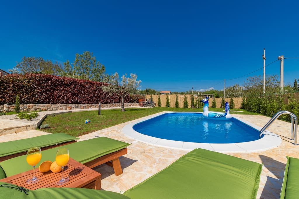 Swimming pool 8x4
