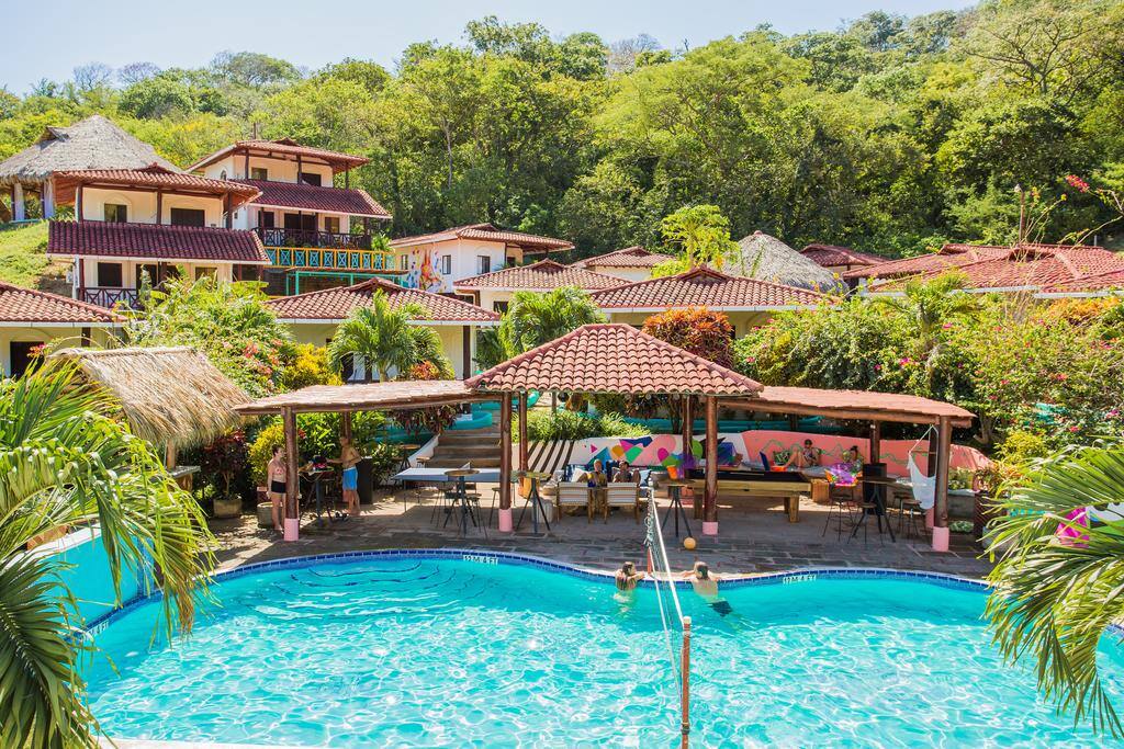 The lovely and lush gardens make it an oasis. The rooms are comfortable with the best mosquito nets and fans. And a great little pool to cool off in. – Jenifer