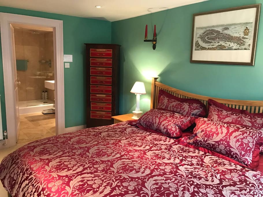 Very comfy mattress 183 cms wide
