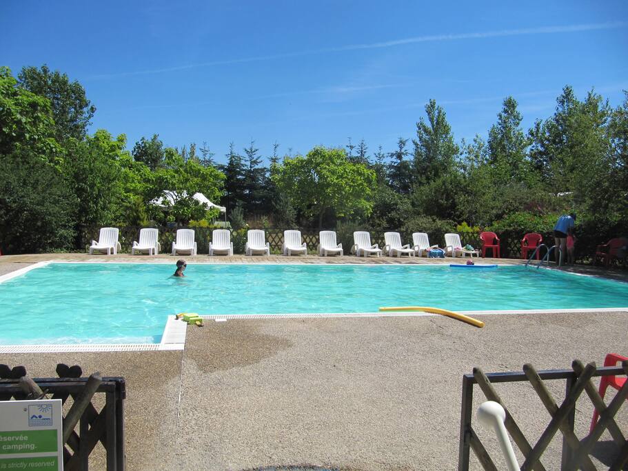 Piscine du camping, chauffée