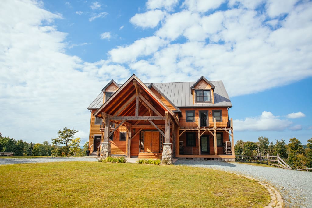 Galusha Hill Farm Lodge, 10 br/11 b Farm stays for Rent in Topsham