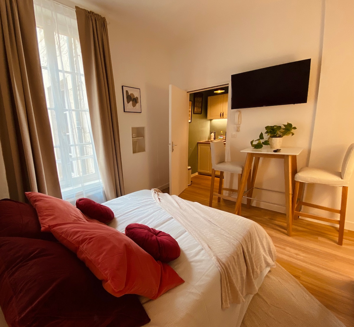 Charming studio hypercentre from Caen🌙 Apartments for Rent in Caen