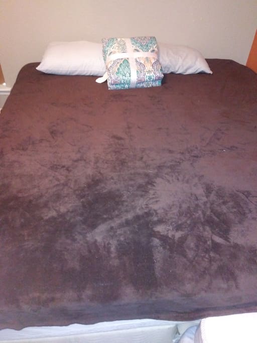 king size bed