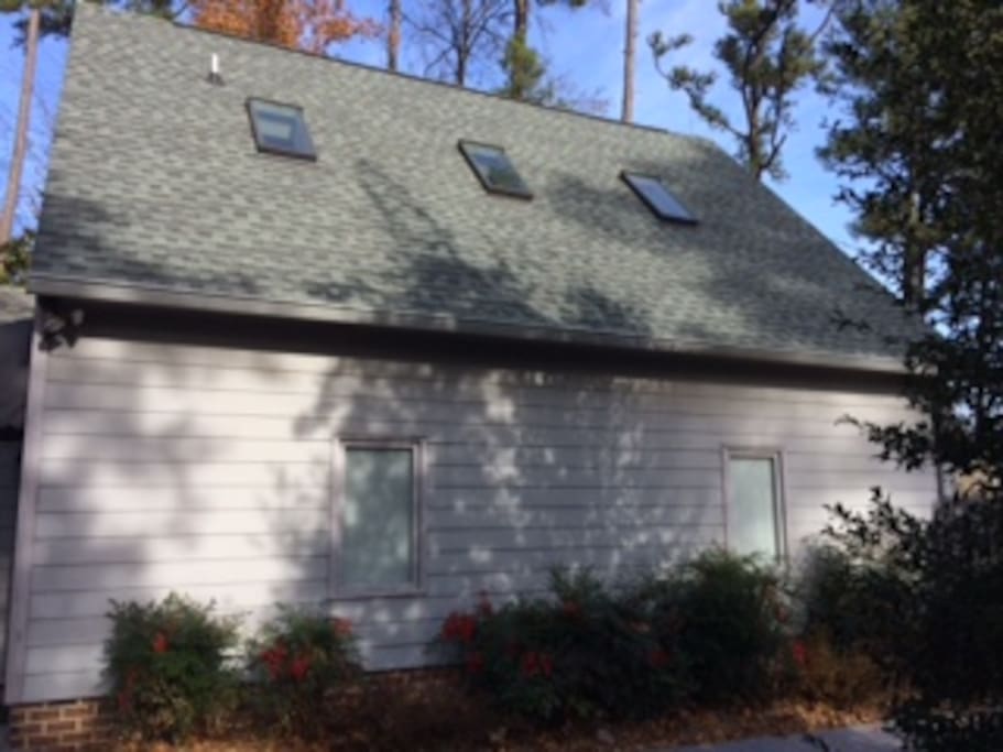 Side of carriage house.