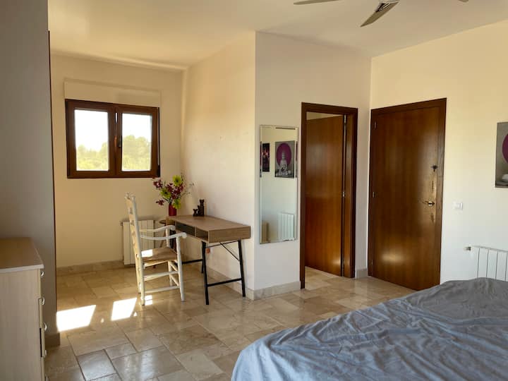 غرفة النوم 1