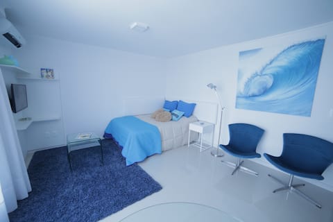 Departamento con todos los servicios. Vista al mar