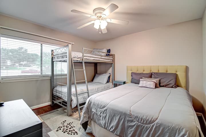 2nd floor room with double bed & bunk bed