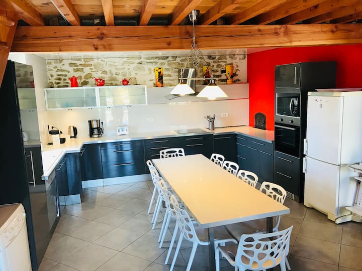 Maison De Vacances Grande Famille - France