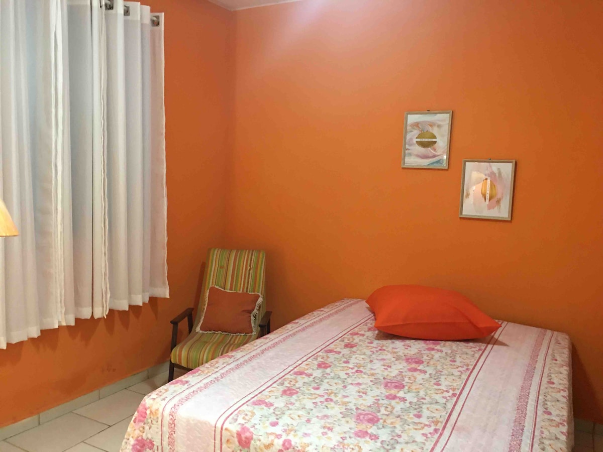 Სახლი 02 - საძინებელი 1