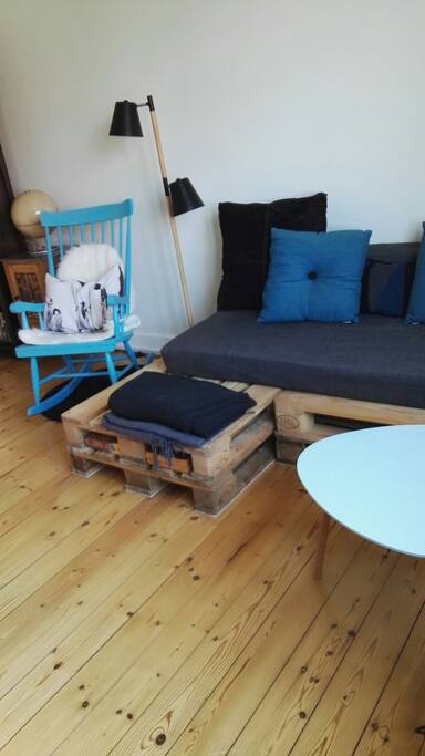Living room / private room