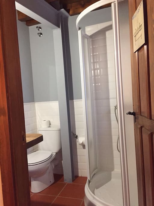 Baño completo privado