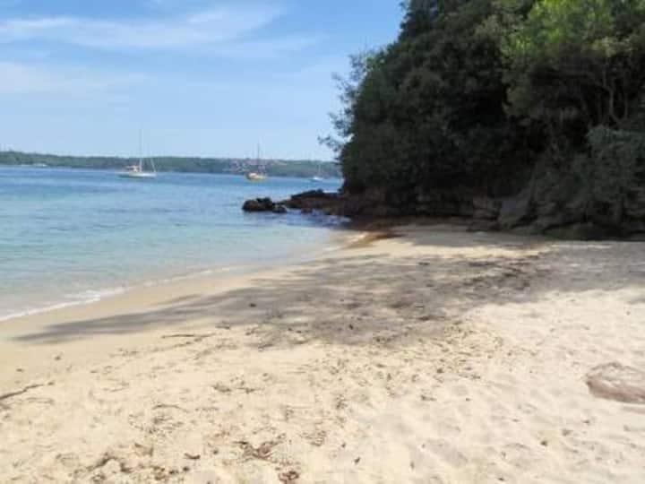 6 Best Airbnb Vacation Rentals In Rose Bay, Australia Updated 2024